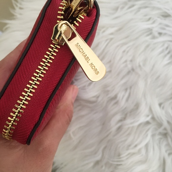 Firm ✨Michael Kors jet set Large flat phone wallet - Picture 8 of 8